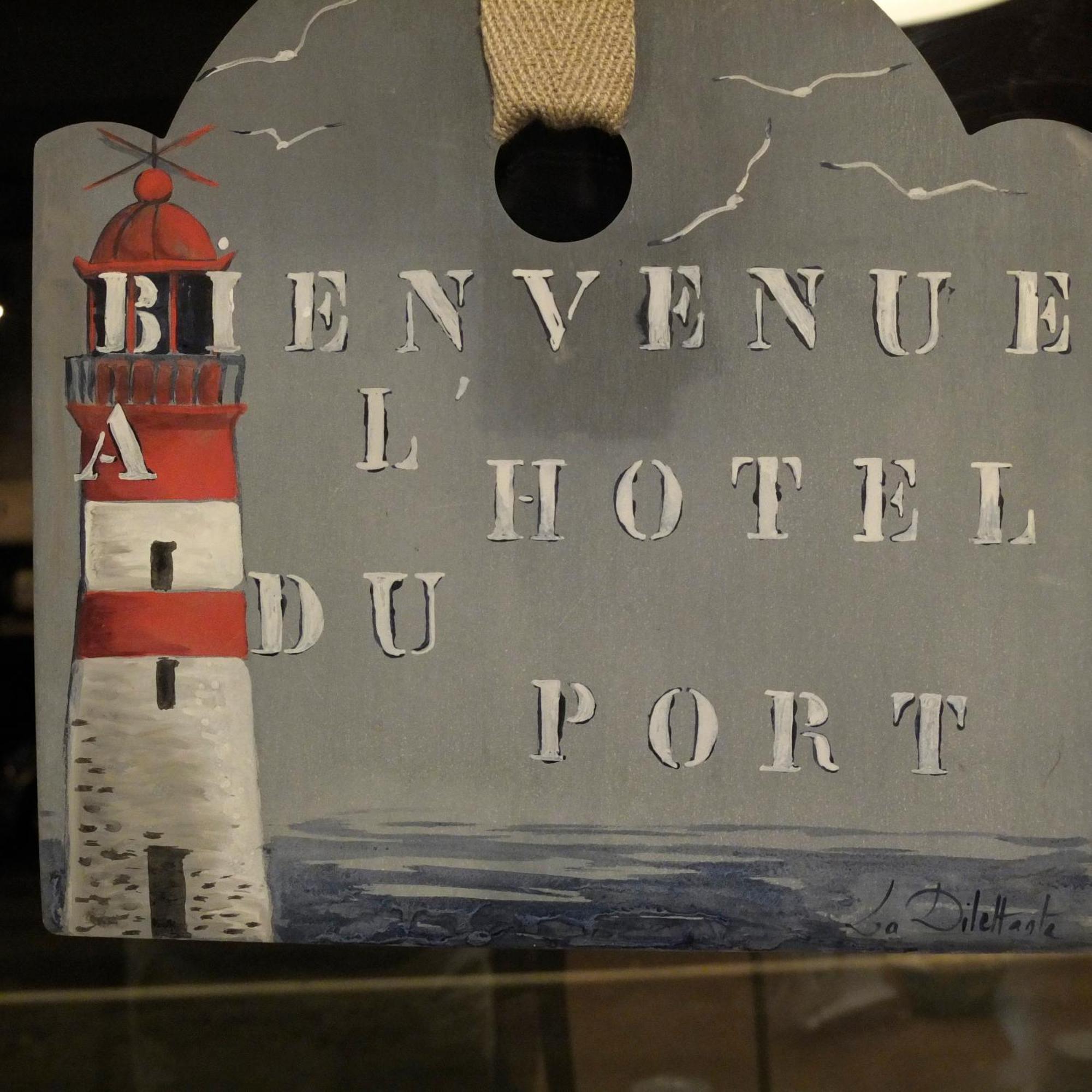 מורלה Hotel Du Port מראה חיצוני תמונה