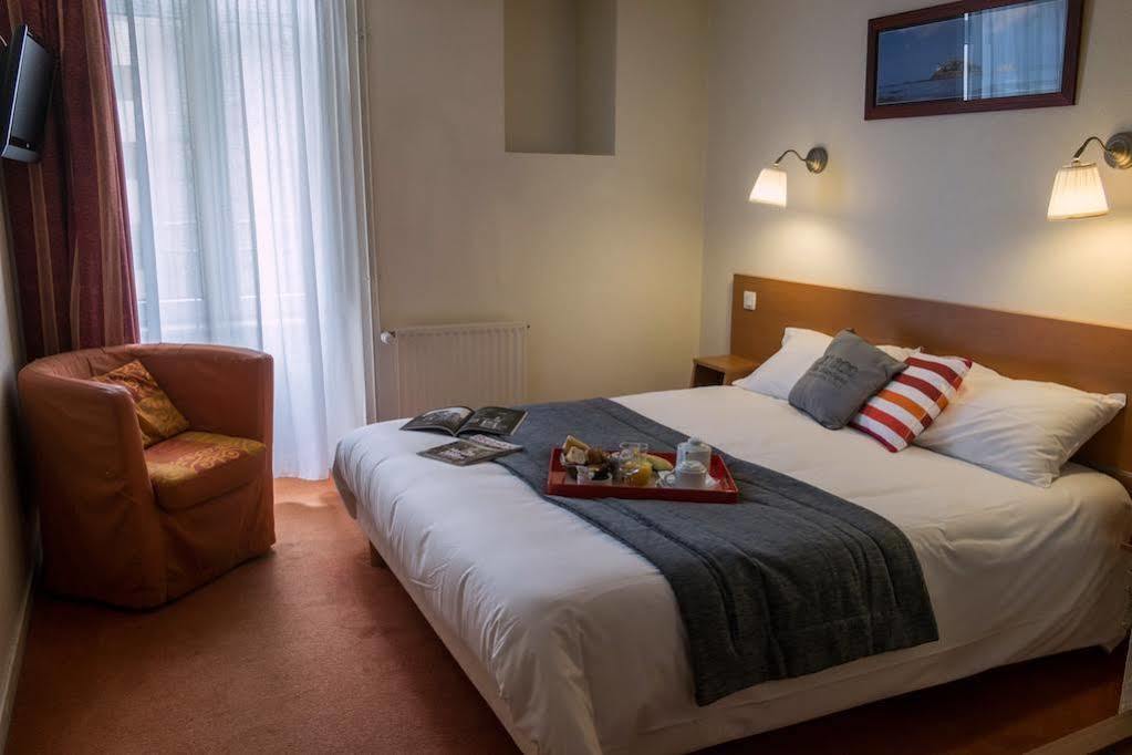 מורלה Hotel Du Port מראה חיצוני תמונה